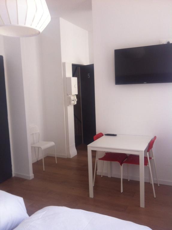 Nationale Appart Hotel Lille Zimmer foto